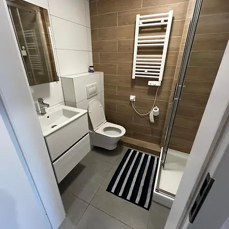 City View Studio Apartment *